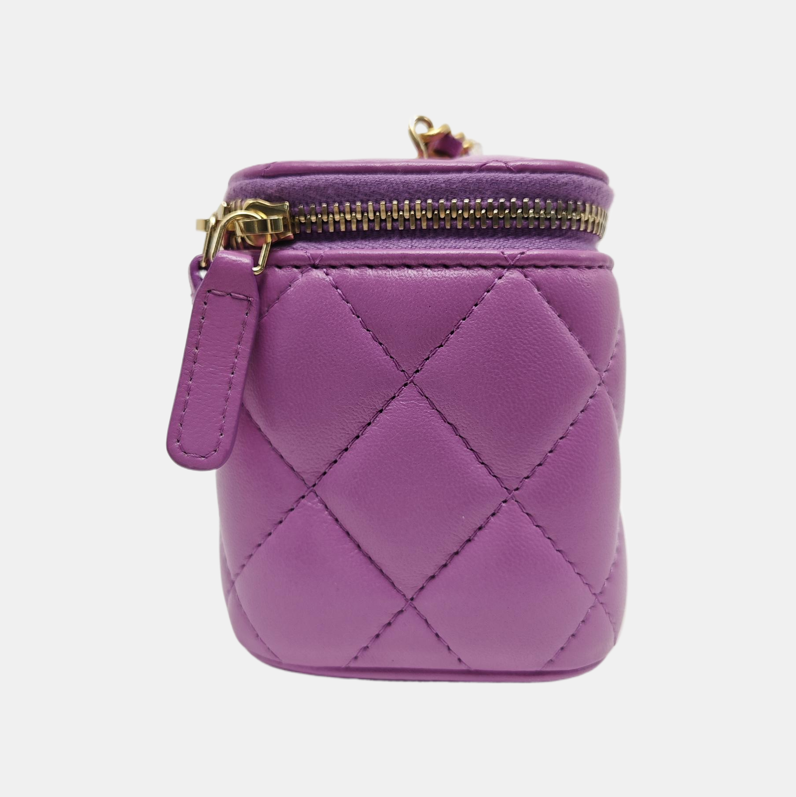 VANITY CASE Small Quilted Lambskin Purple