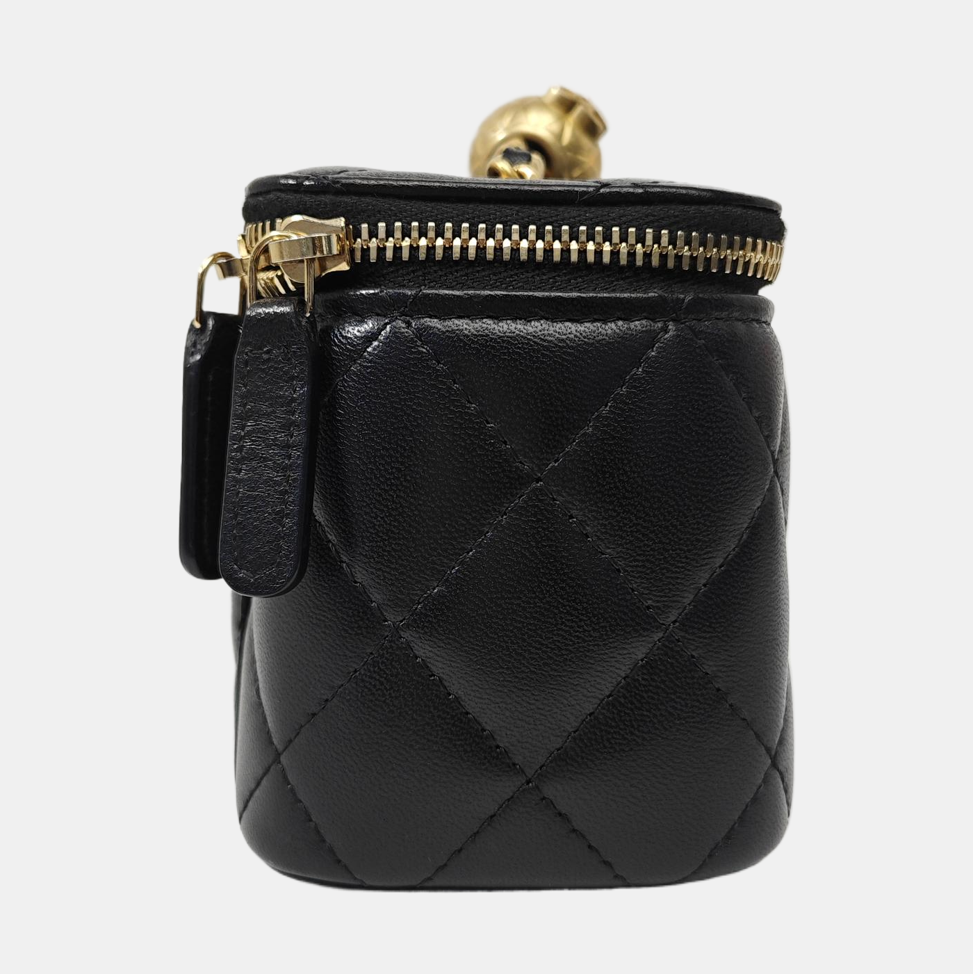 VANITY CASE Mini Quilted Lambskin Black