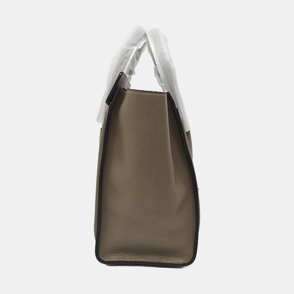 LUGGAGE Quilted Calfskin Gray