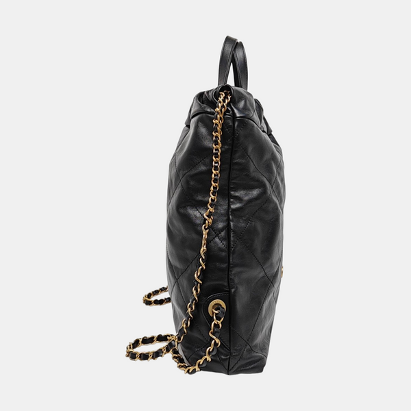 CHANEL 22 Small Quilted Calfskin Black