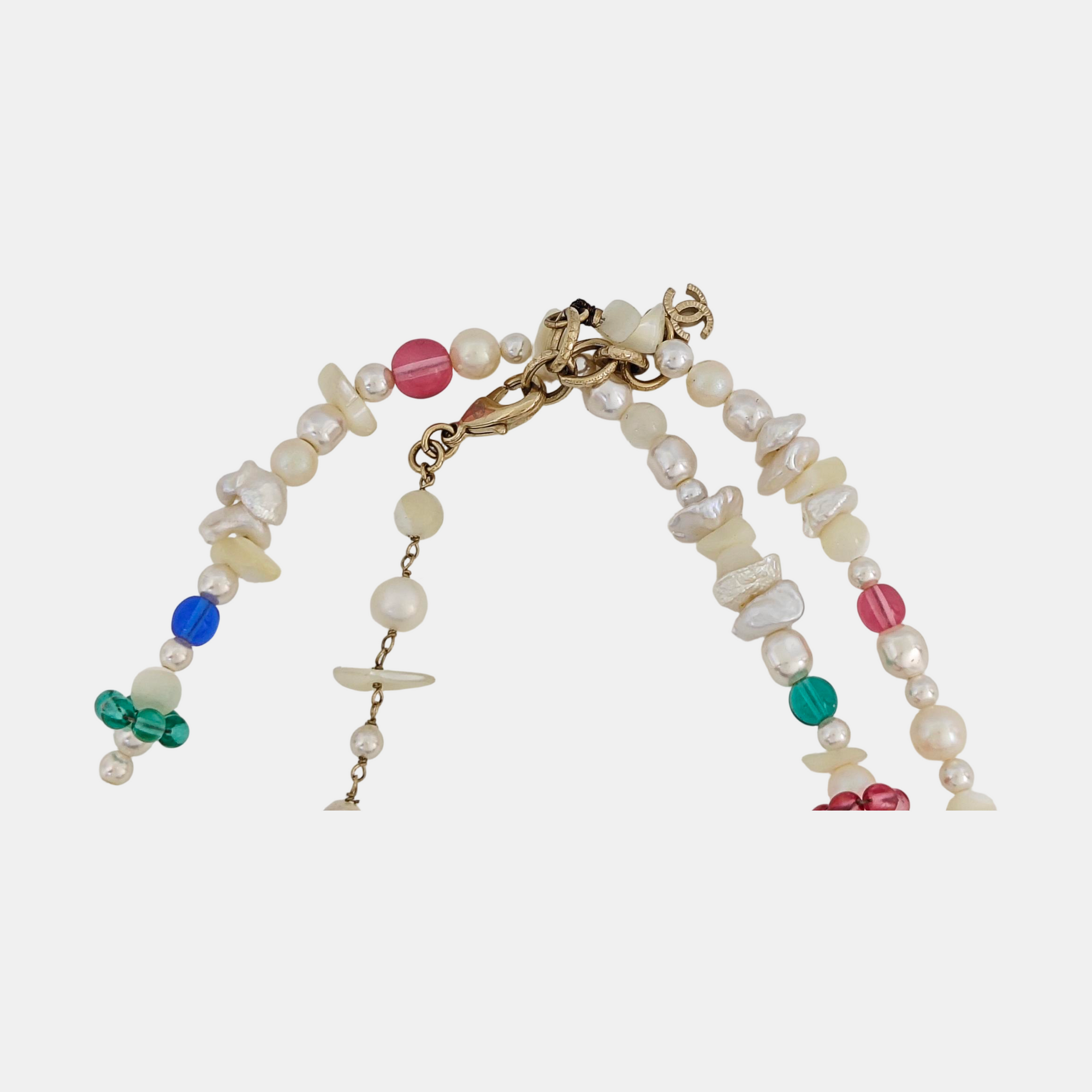 Faux Pearl White Necklace