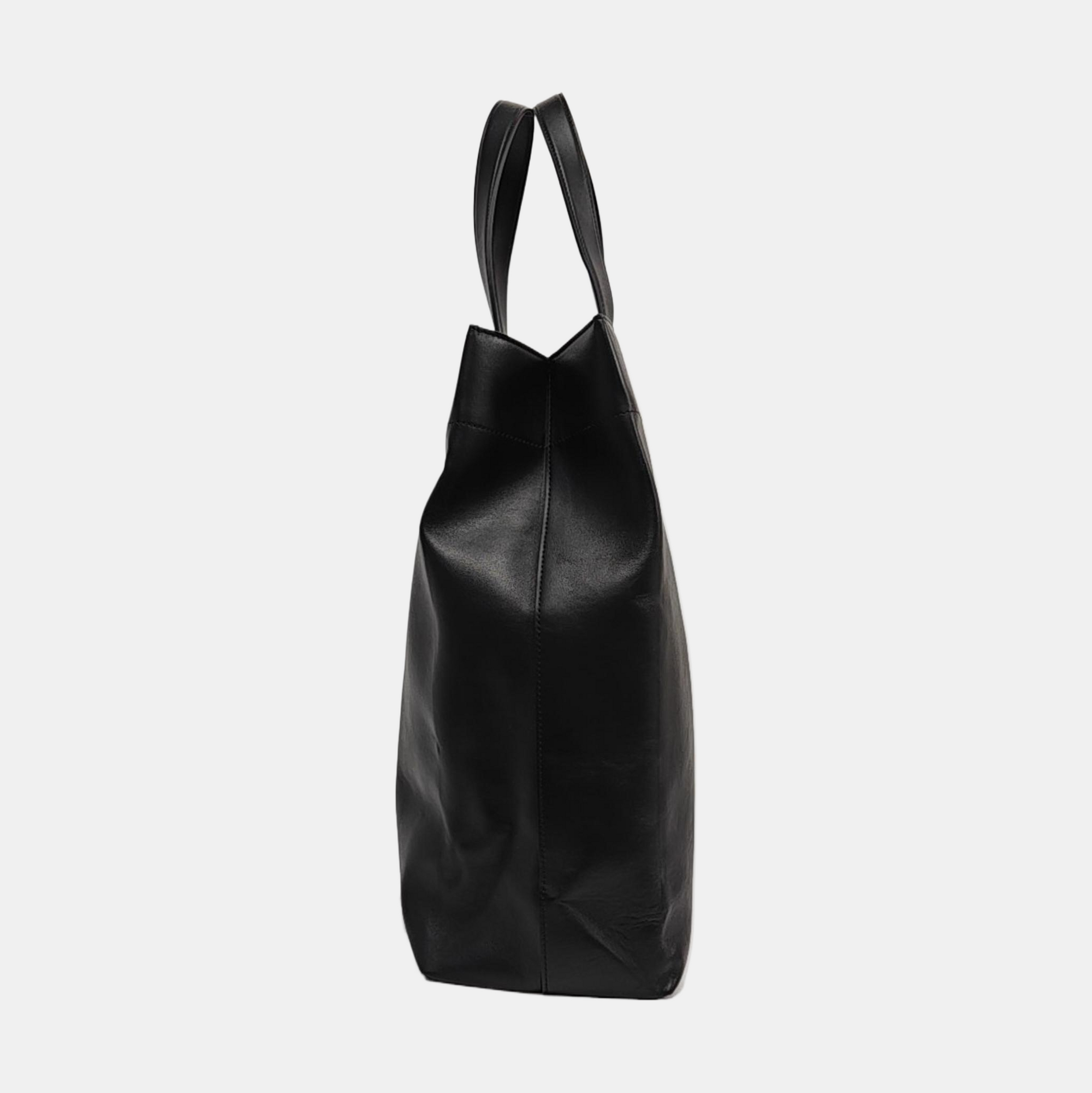 DUTY FREE North-South Calfskin Black
