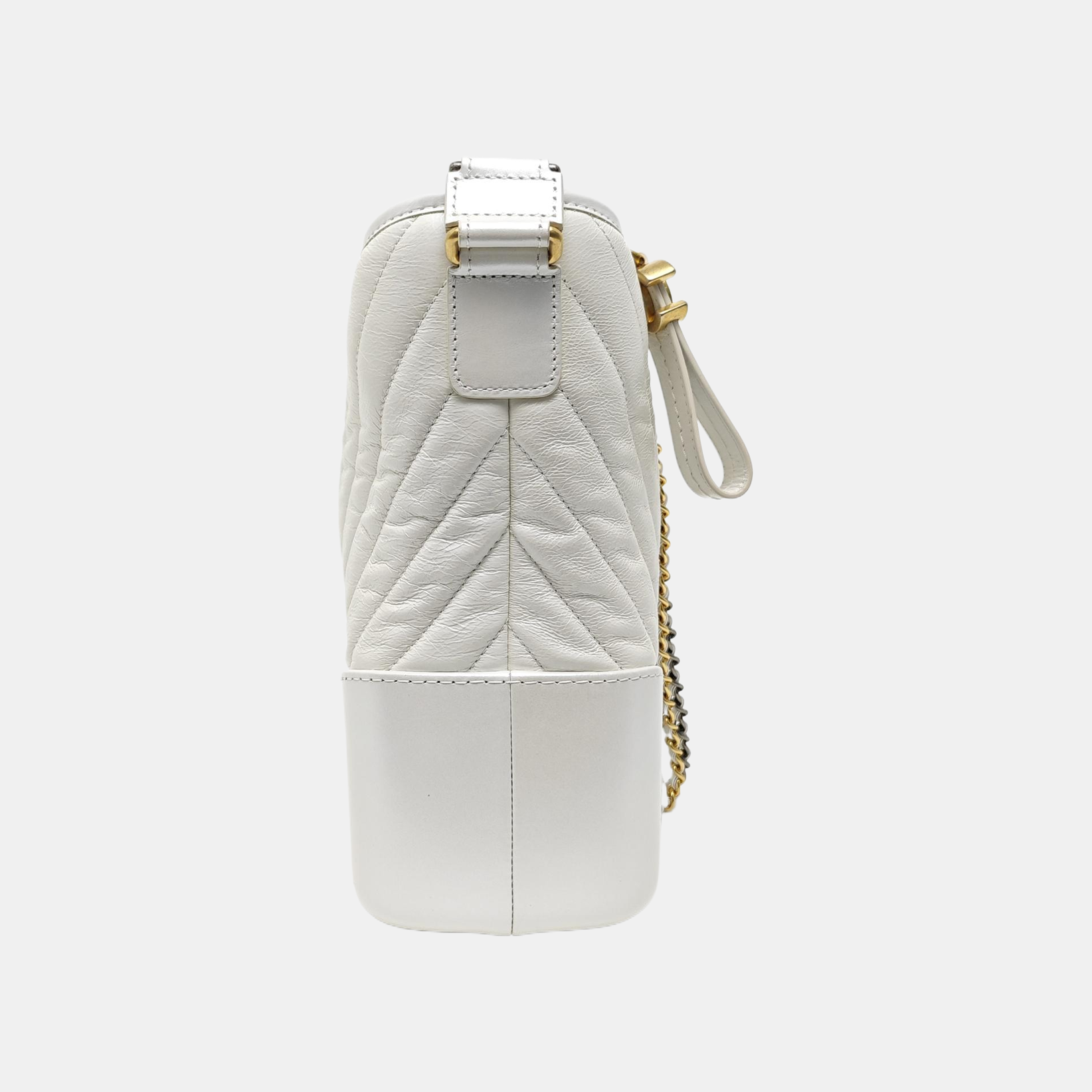 Authenticated pre-owned  GABRIELLE Medium Chevron, Quilted Calfskin White - Shoulder Bag at Looply
