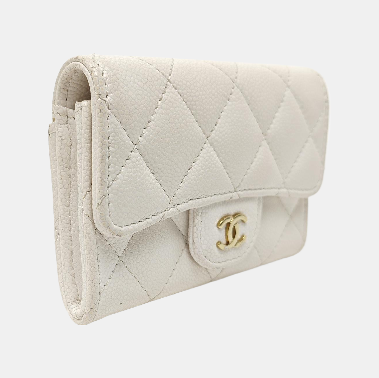 CLASSIC FLAP Quilted Grained Calfskin White Card Holder