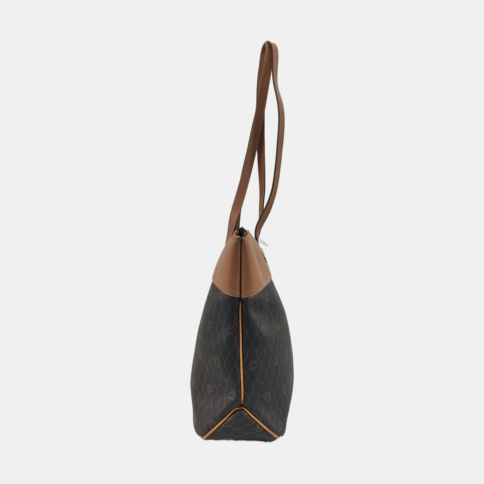 Oblique Coated Canvas Black