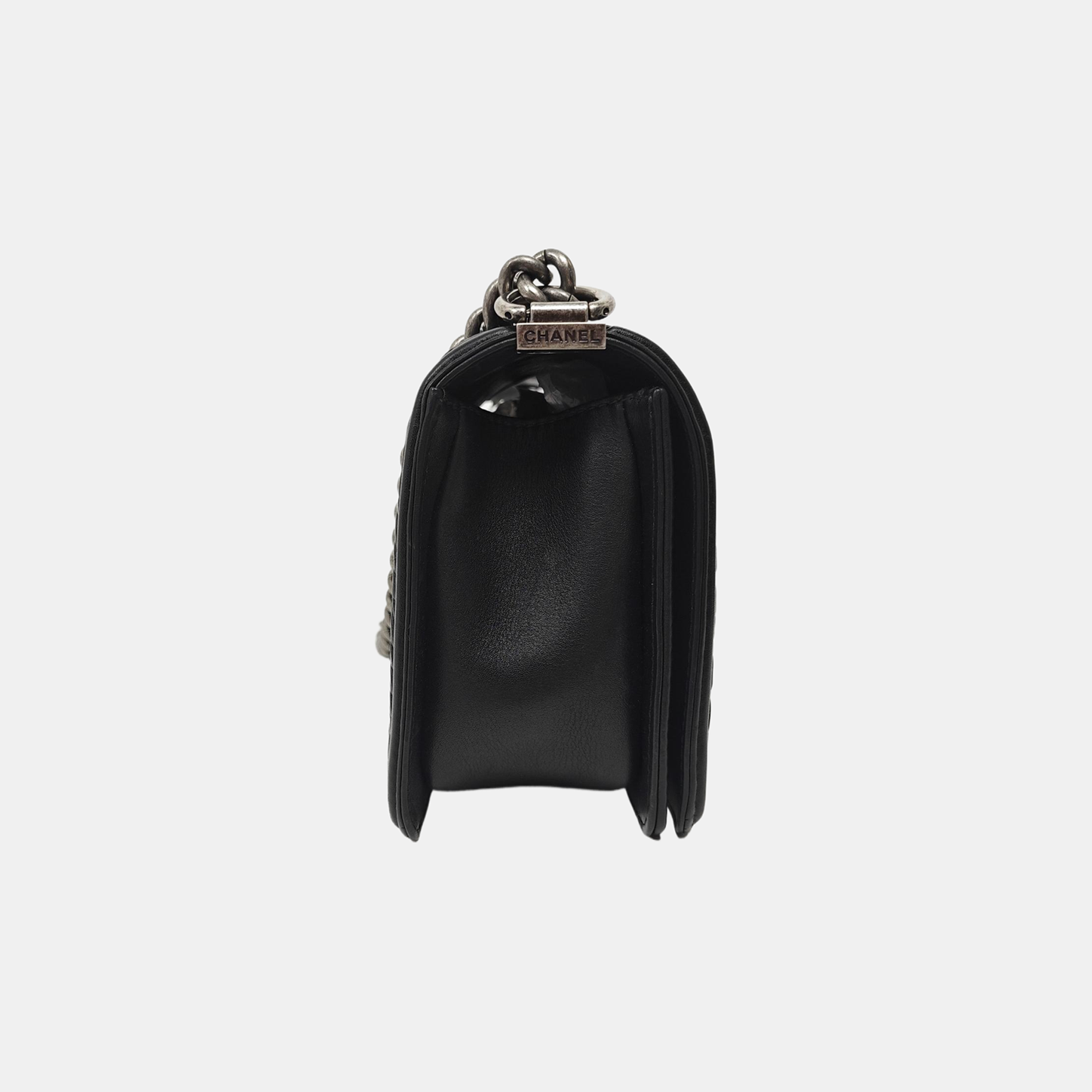 Authenticated pre-owned  BOY CHANEL Chevron, Quilted Calfskin Black - Shoulder Bag at Looply