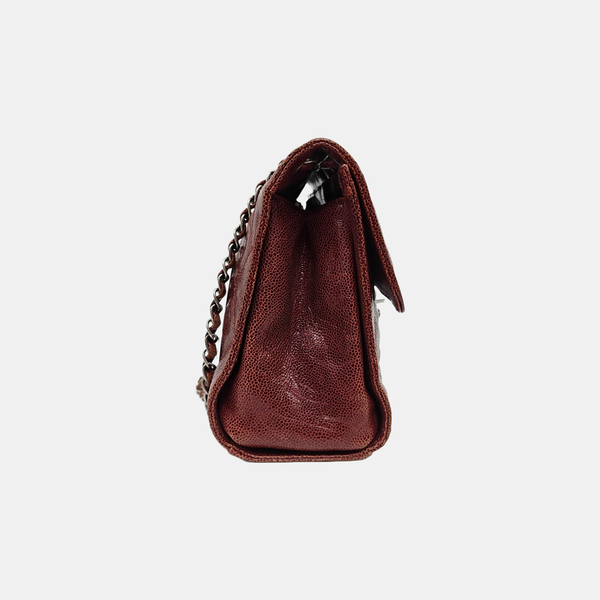 Authenticated pre-owned  CLASSIC FLAP Quilted Grained Calfskin Red - Shoulder Bag at Looply
