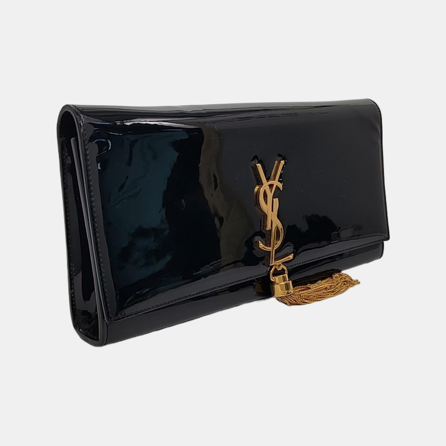 Authenticated pre-owned  KATE Small Patent Leather Black - Clutch at Looply