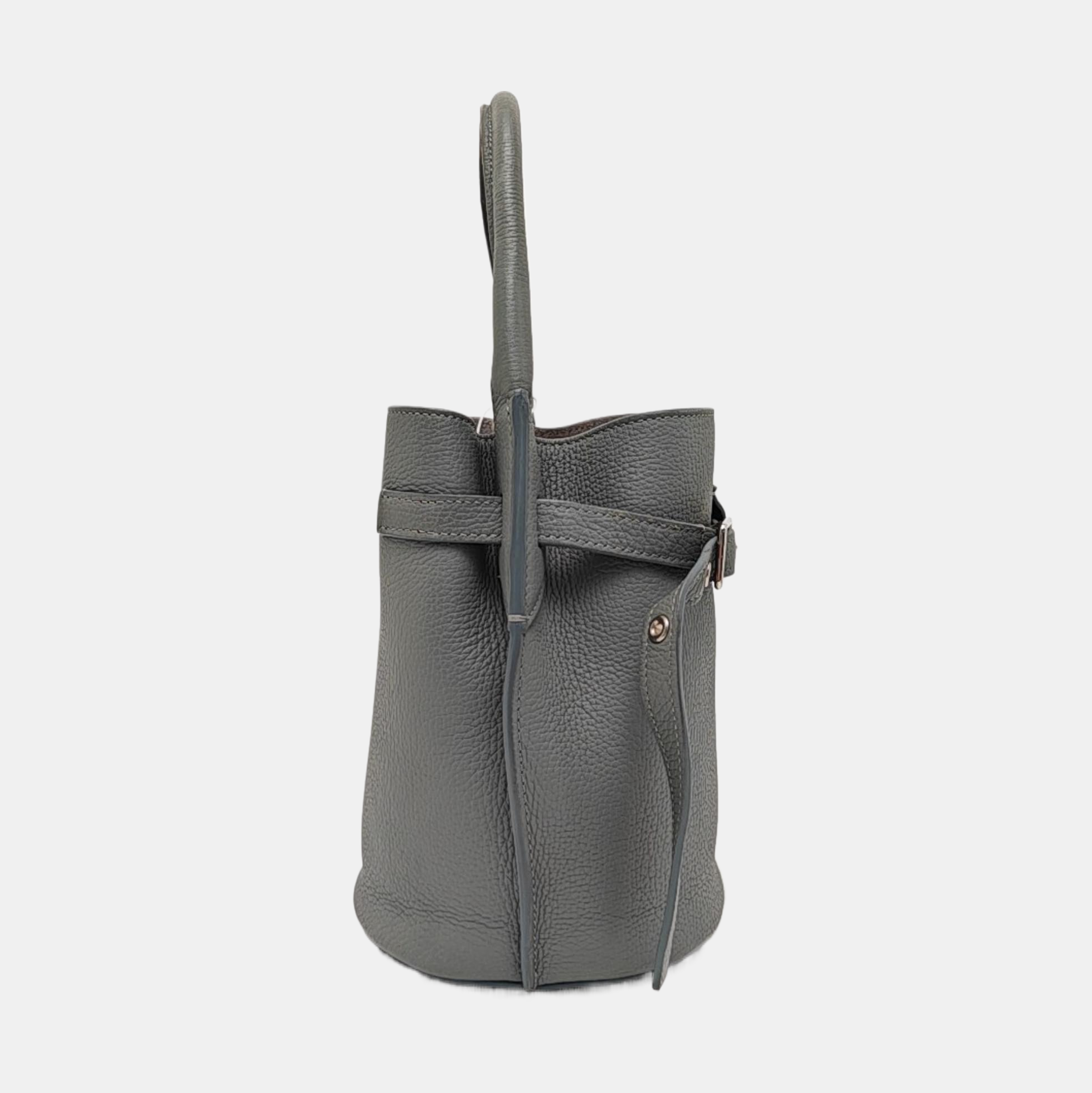 Authenticated pre-owned  BIG BAG Nano Calfskin Gray - Bucket Bag at Looply