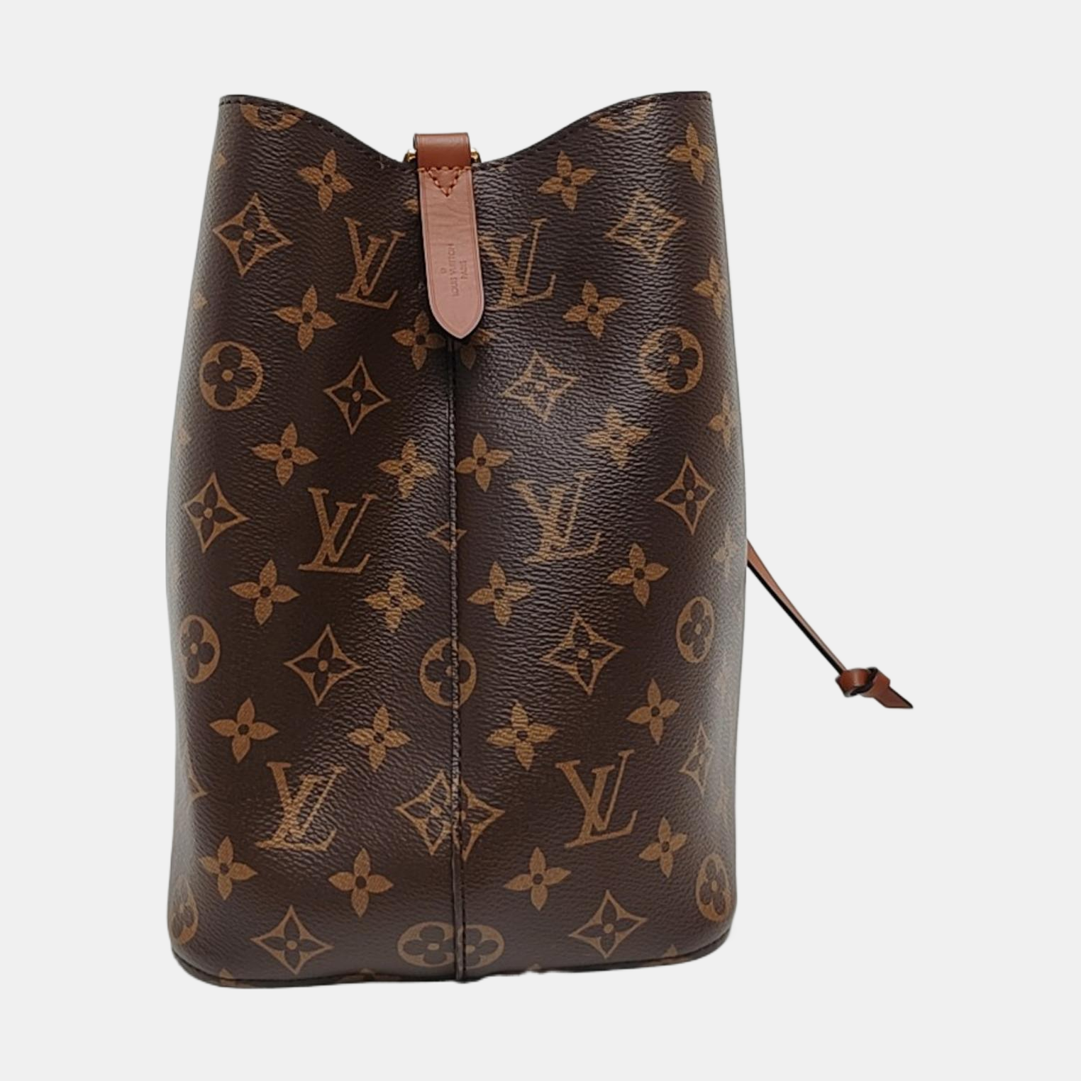NÉONOÉ MM Monogram Coated Canvas Brown