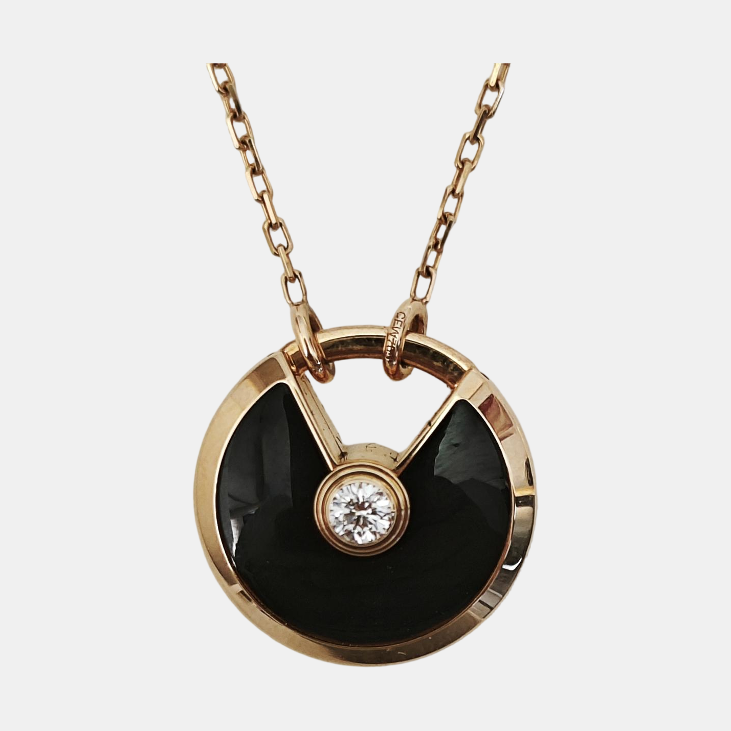 AMULETTE DE CARTIER 18k Rose Gold Necklace