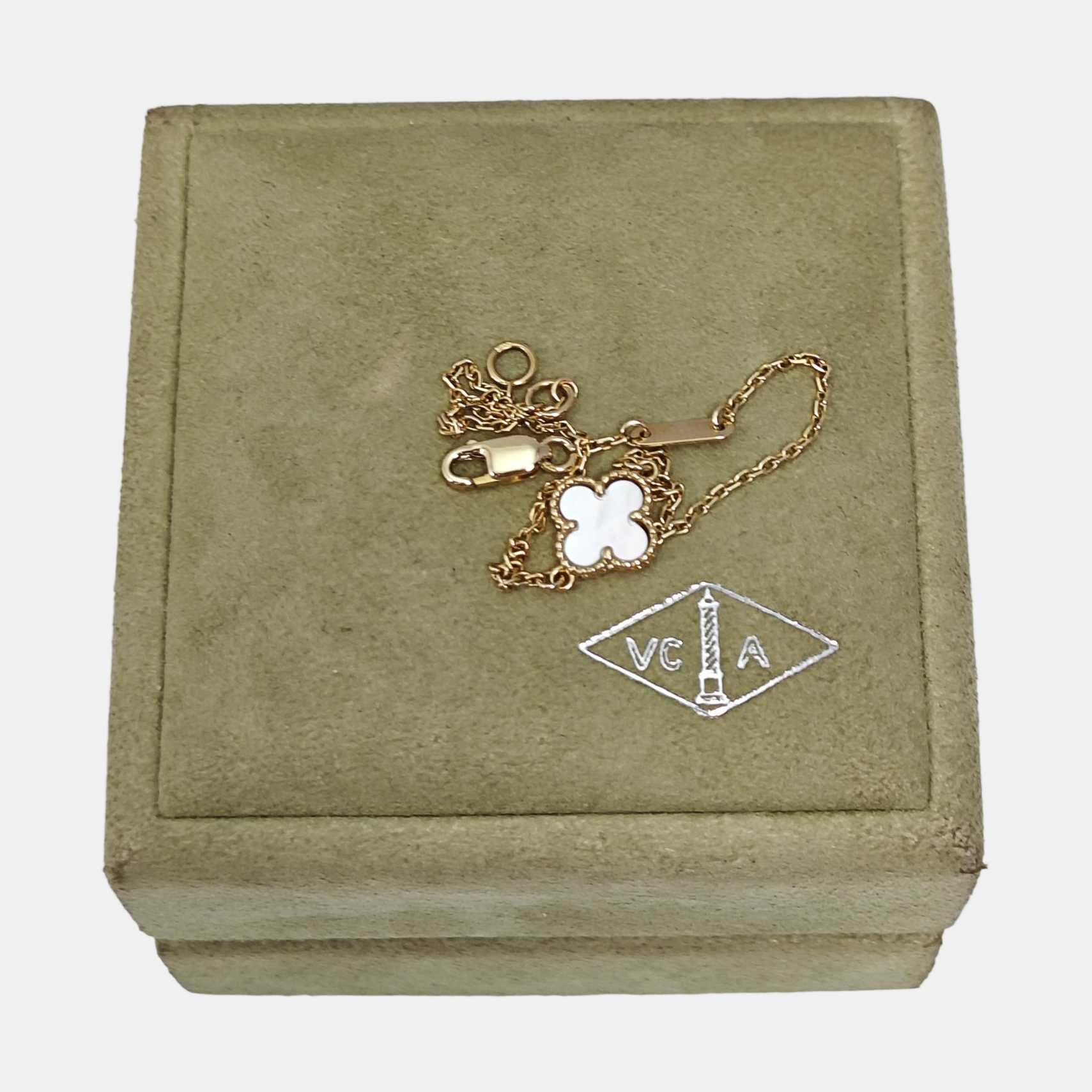 Sweet Alhambra 18k Gold Bracelet