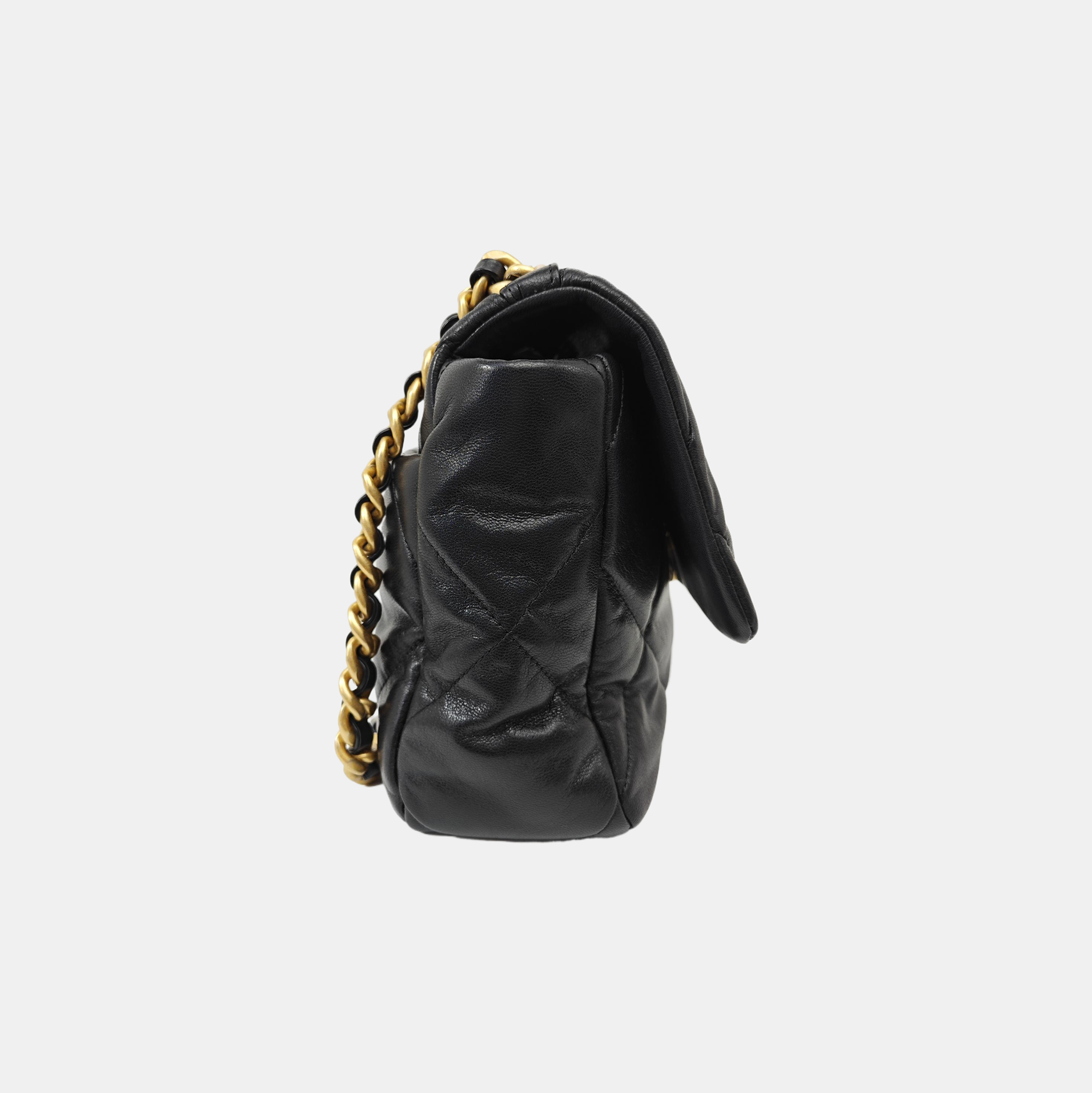 CHANEL 19 Medium Quilted Lambskin Black
