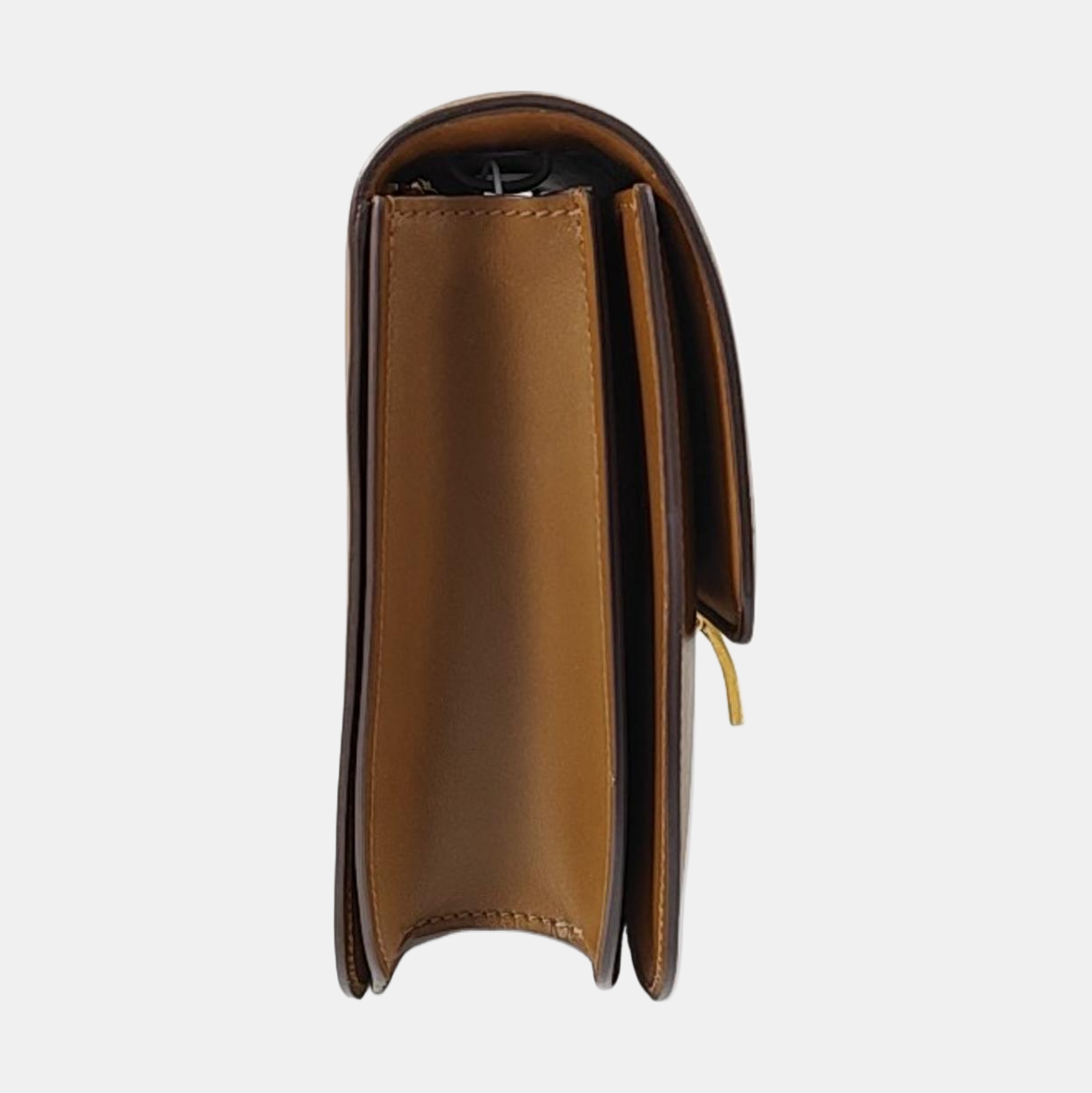 Authenticated pre-owned  CLASSIC BOX Medium Calfskin Brown - Shoulder Bag at Looply