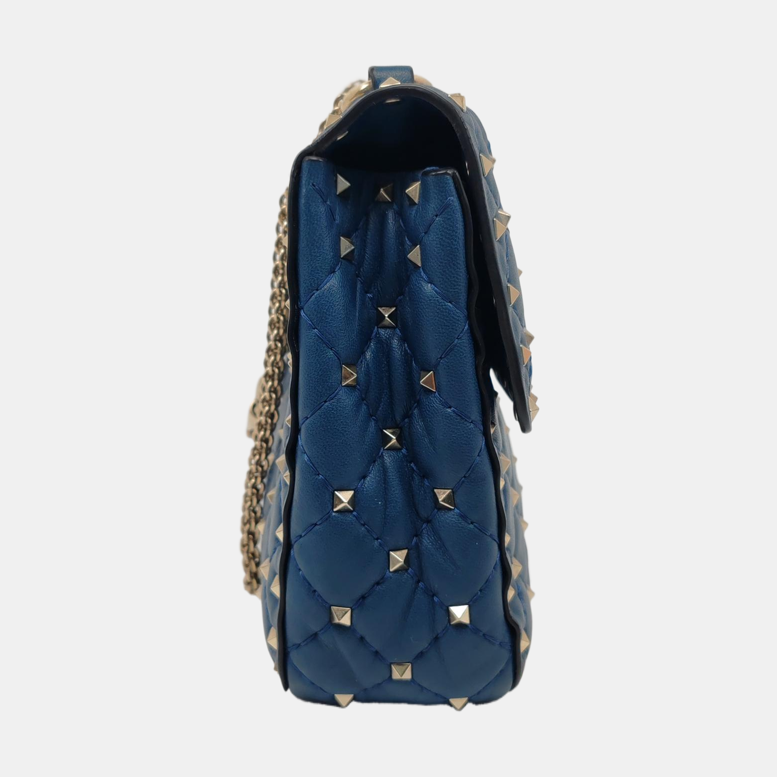 Rockstud Medium Quilted Lambskin Blue