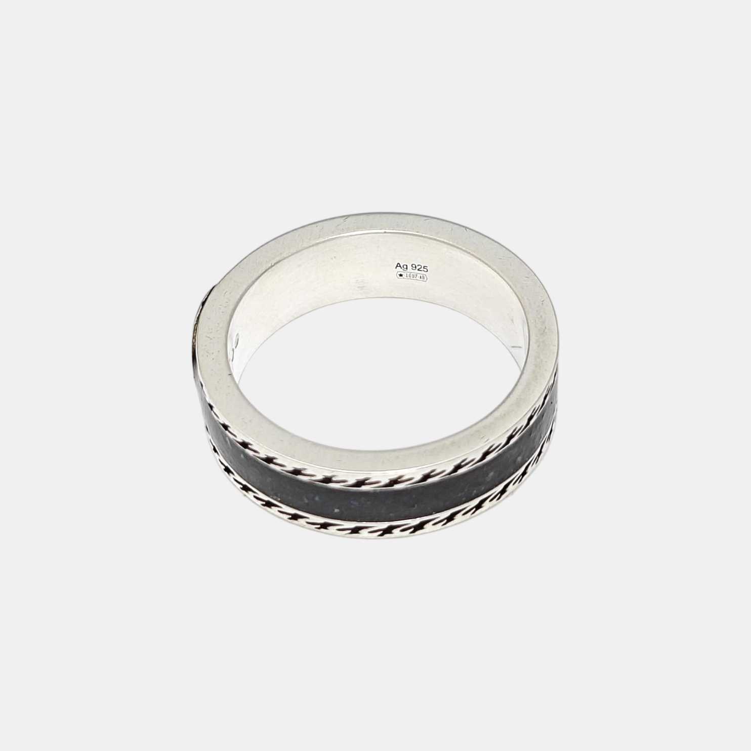 925 Sterling Silver Ring HK 17