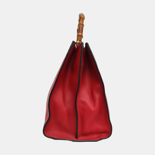 Nymphaea Medium Calfskin Red