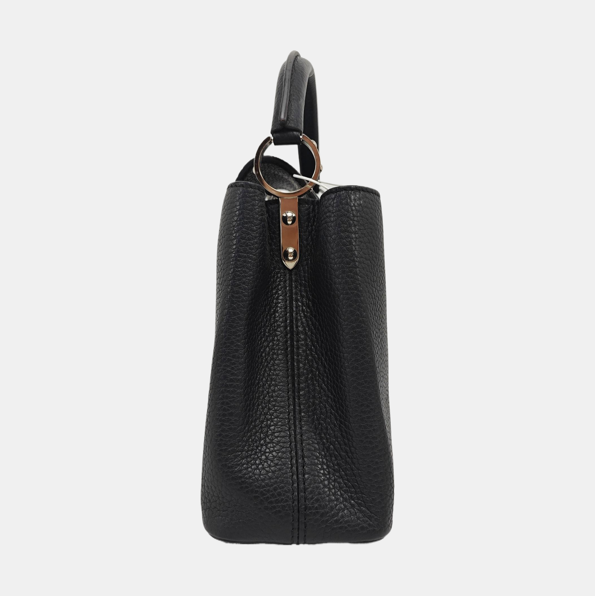 Authenticated pre-owned  CAPUCINES BB Calfskin Black - Shoulder Bag at Looply
