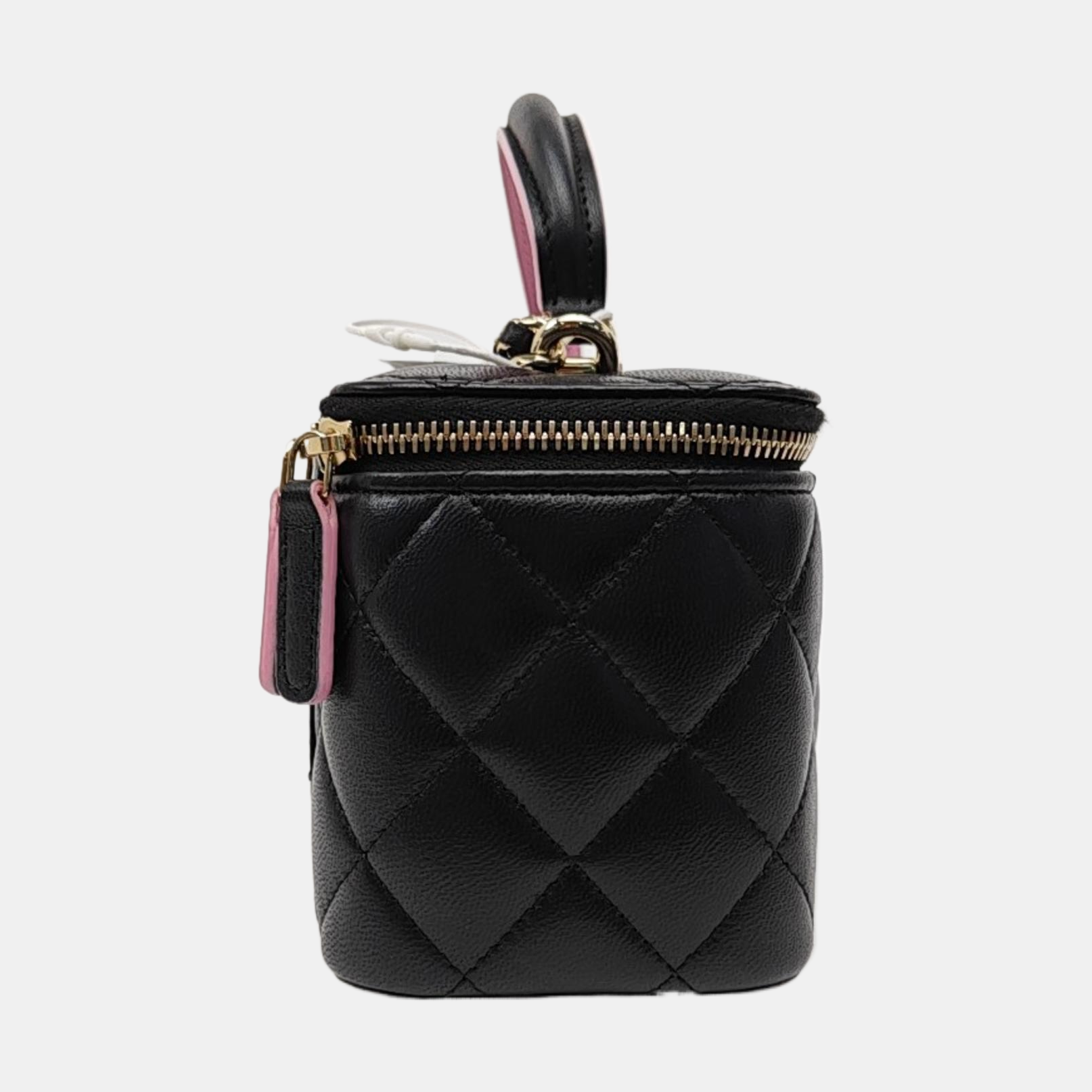 VANITY CASE Medium Quilted Lambskin Black