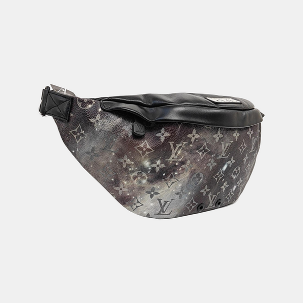 DISCOVERY Monogram Coated Canvas Black