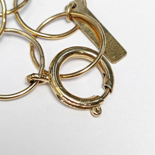 Pulsera de oro de metal