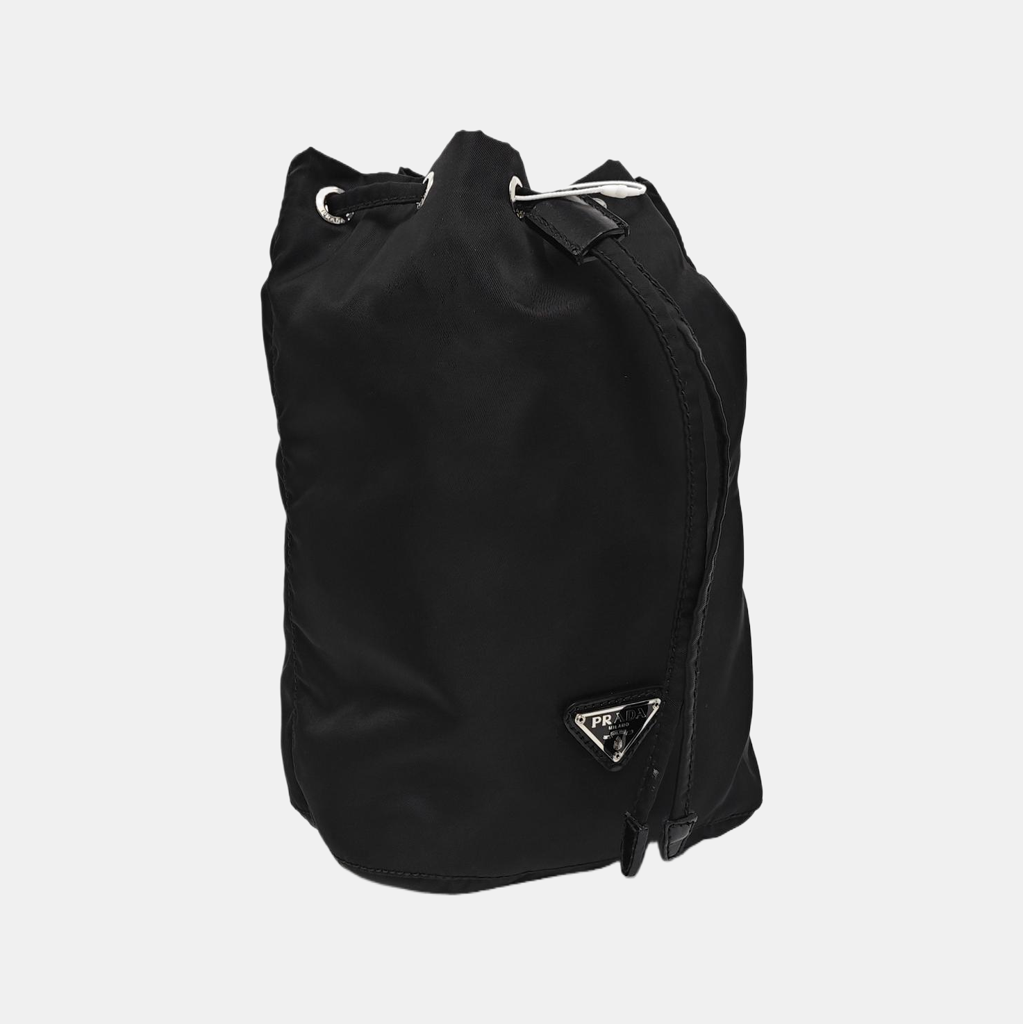 Authenticated pre-owned  Bucket Nylon Black - Bucket Bag at Looply