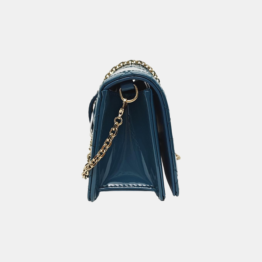 Authenticated pre-owned  Lady Dior Nano Cannage Patent Leather Green - Shoulder Bag at Looply