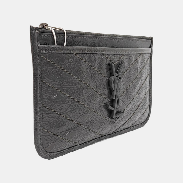 Authenticated pre-owned  CASSANDRE Chevron, Quilted Calfskin Gray - Clutch at Looply
