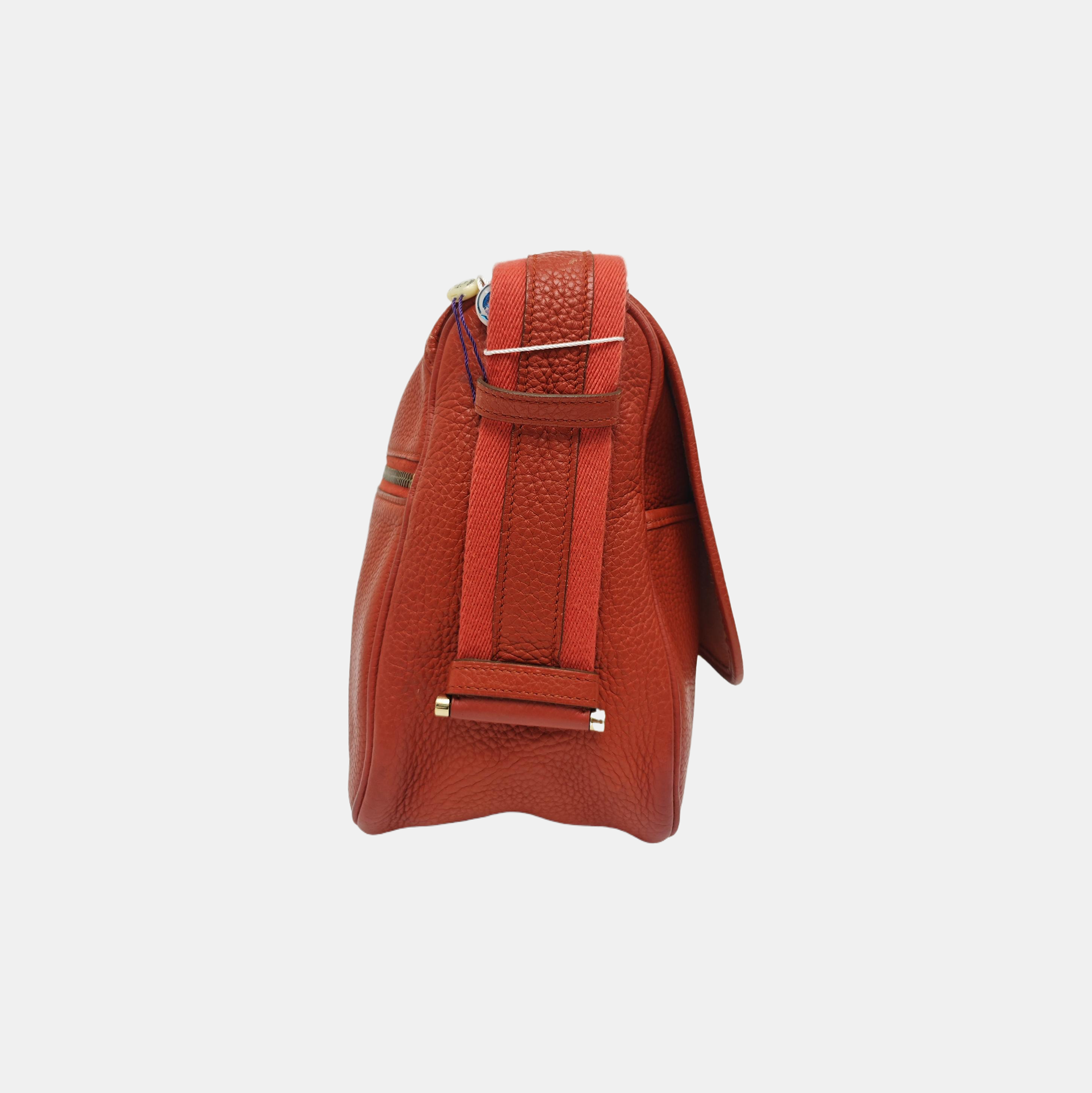 Bourlingue Clemence Red
