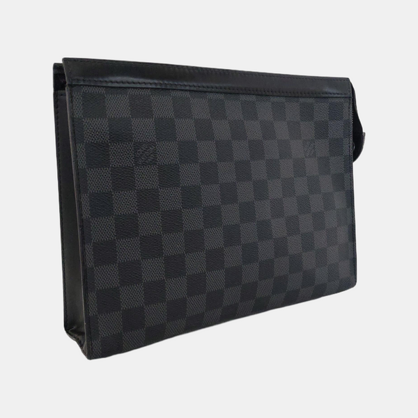 Pochette Voyag MM Damier Graphite Coated Canvas Gray