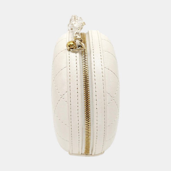 ROUND Quilted Lambskin White