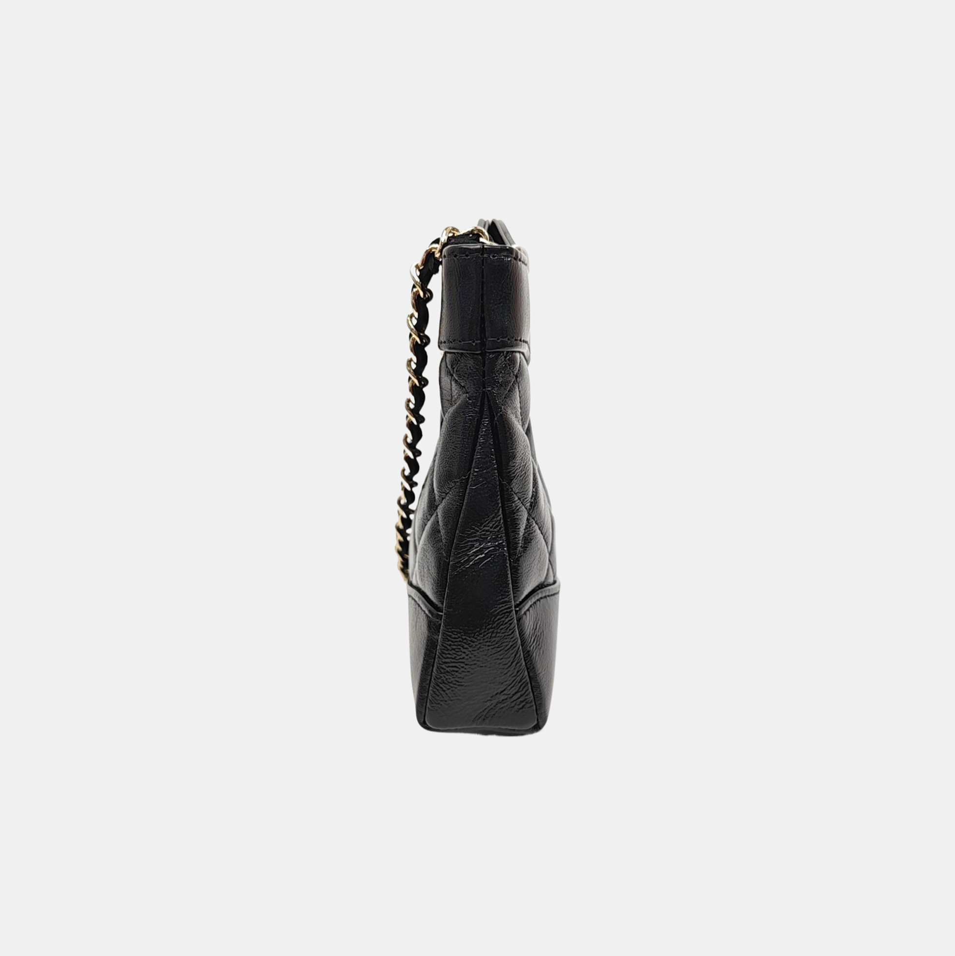 CHANEL 31 Quilted Waxed Cafskin Black