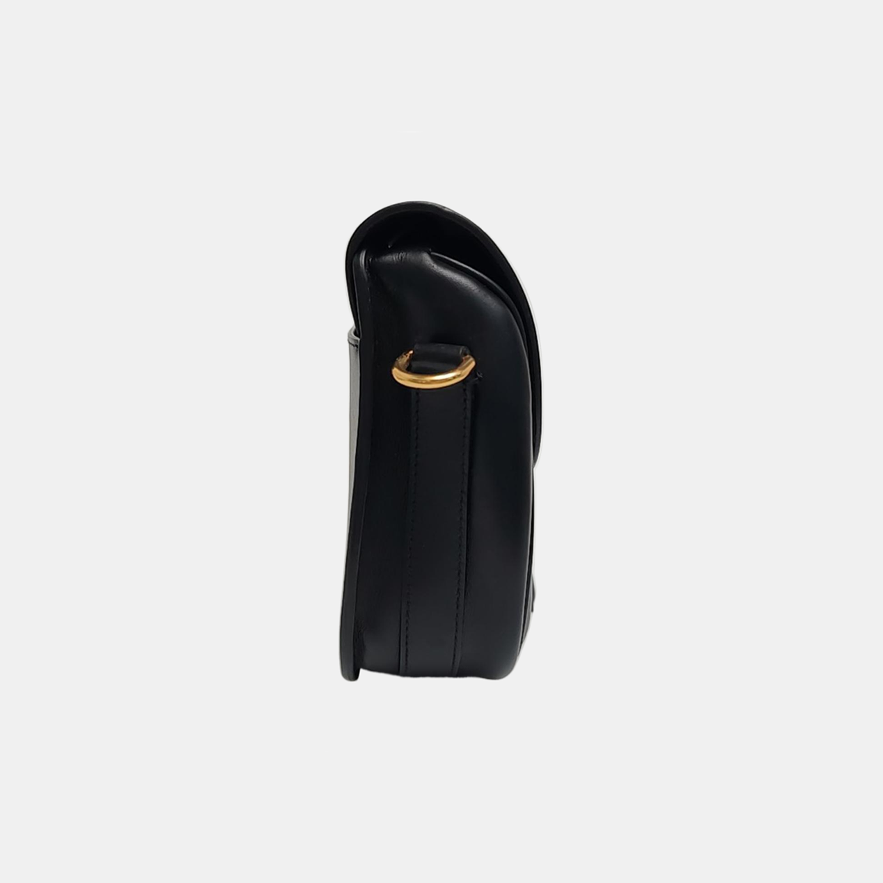 Bobby Medium Calfskin Black