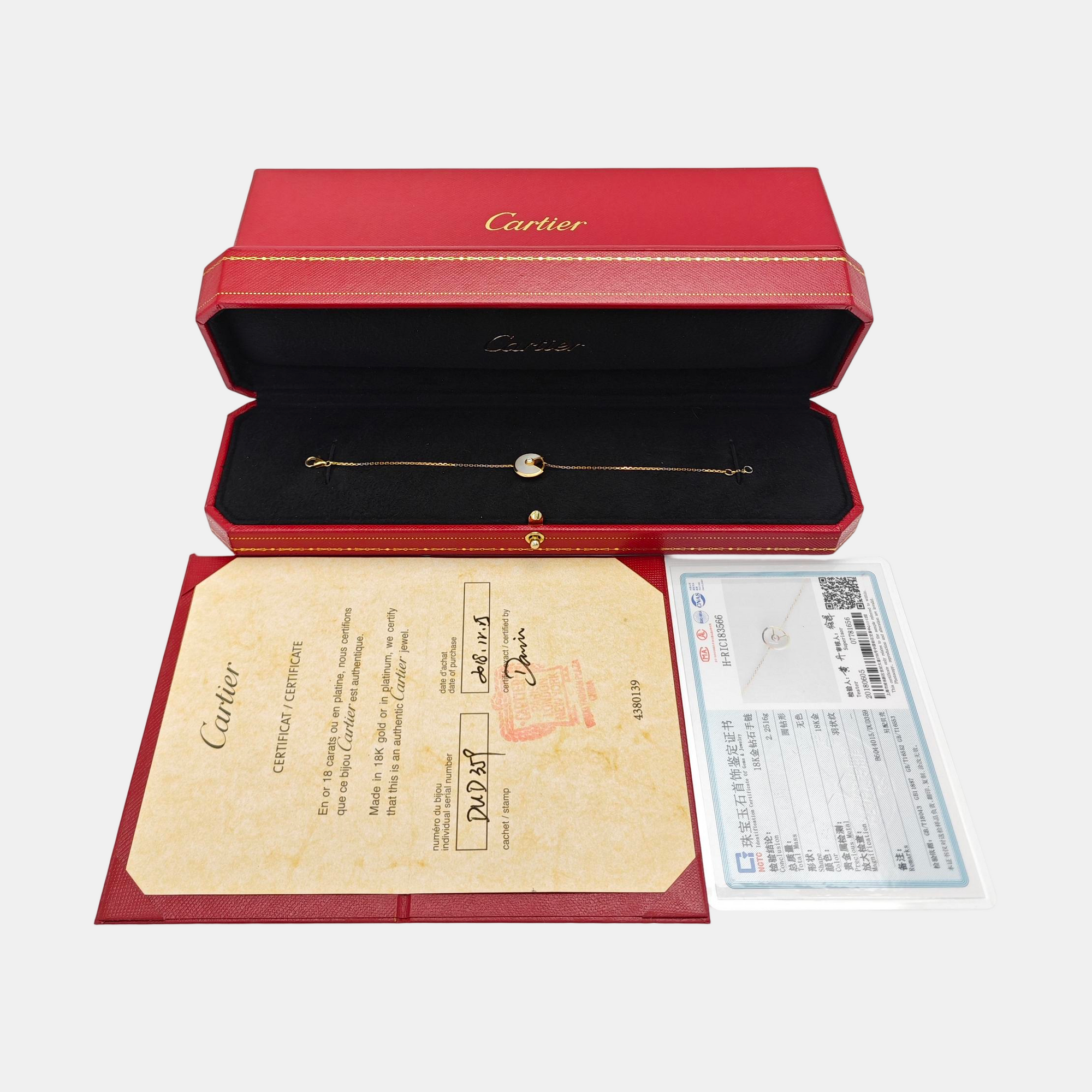 AMULETTE DE CARTIER 18k Gold Bracelet