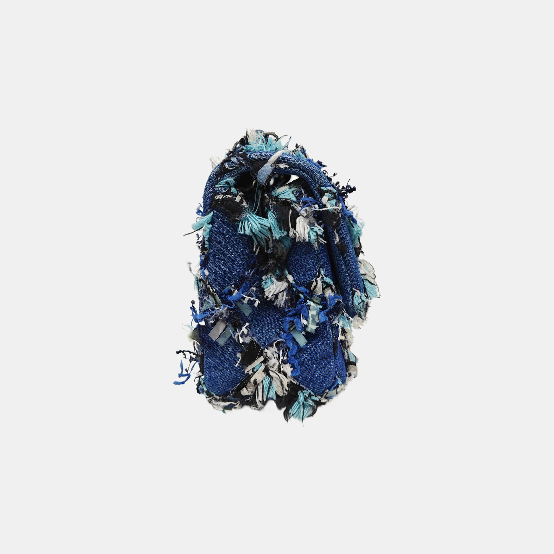 CLASSIC FLAP Mini Quilted Wool Blue