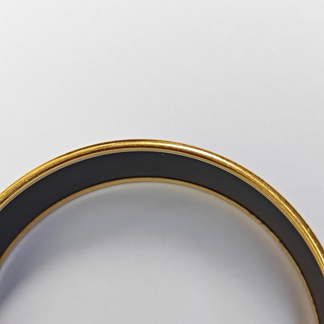 Email Metal Gold Bangle