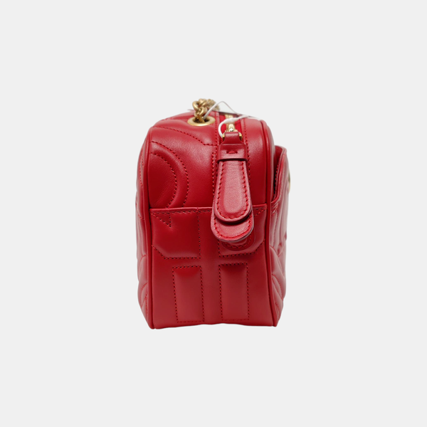 Authenticated pre-owned  Gancini Quilted Calfskin Red - Shoulder Bag at Looply