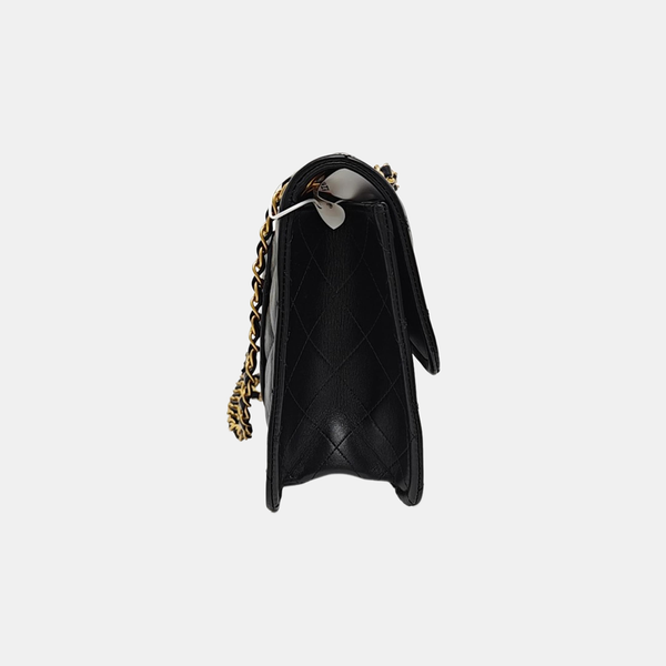 CLASSIC FLAP Medium Quilted Calfskin Black