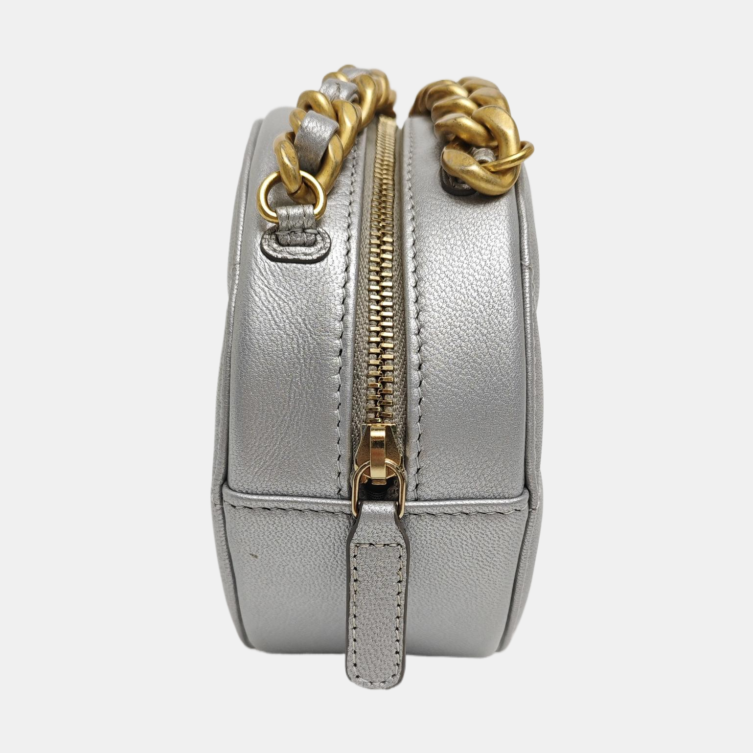 CHANEL 19 Piel de cordero acolchada plateada