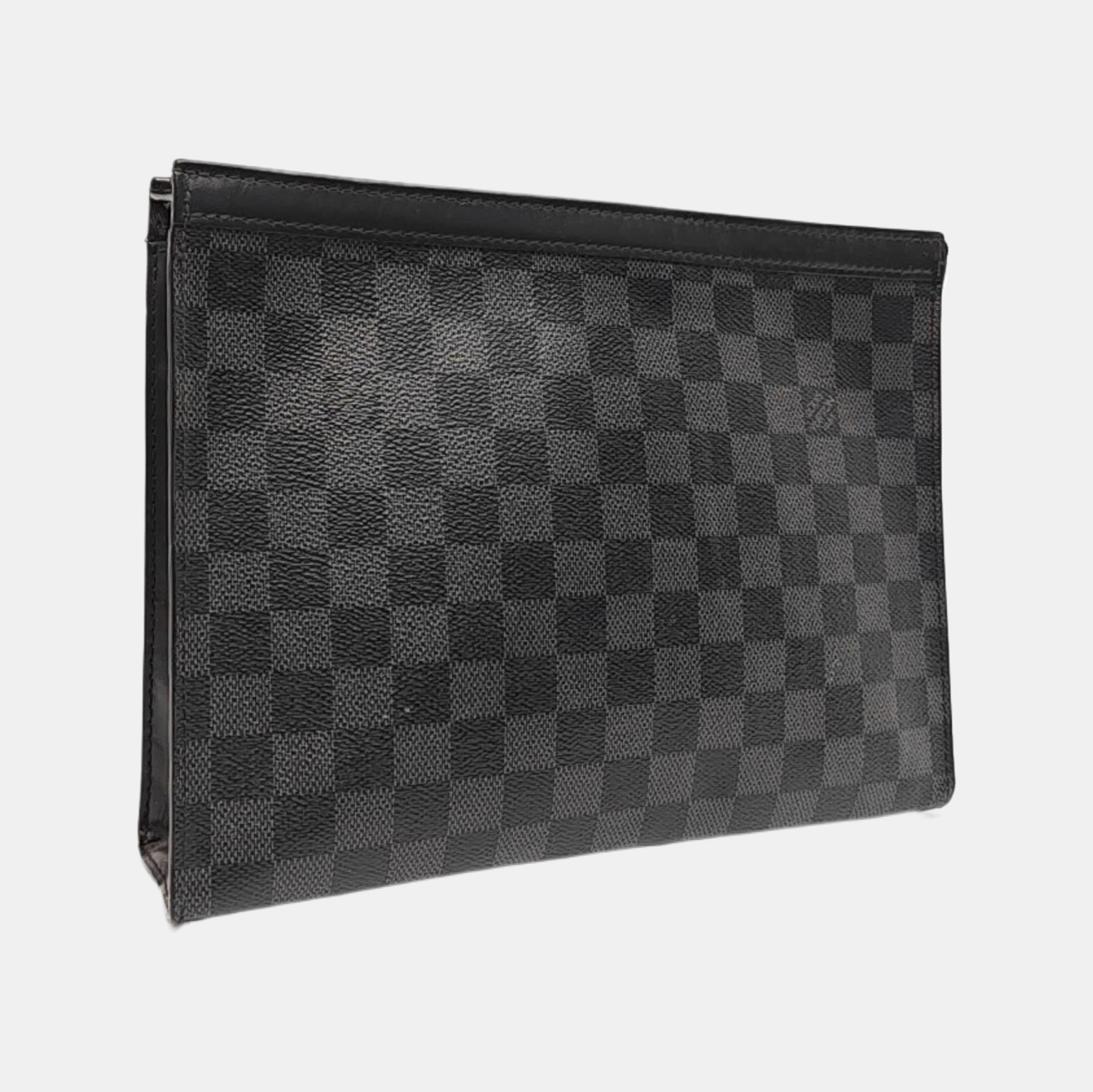 Pochette Voyag MM Damier Graphite Coated Canvas Gray