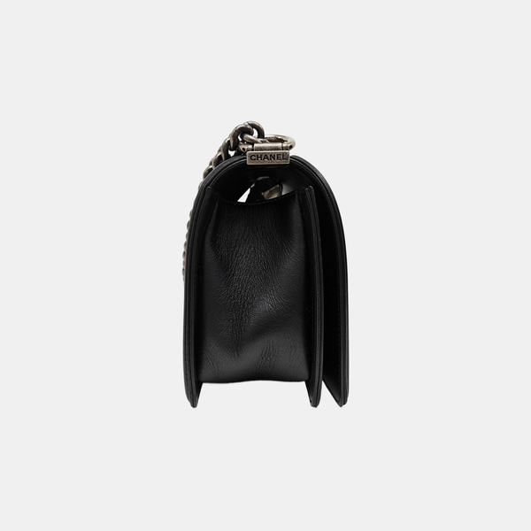 BOY CHANEL Medium Quilted Calfskin Black