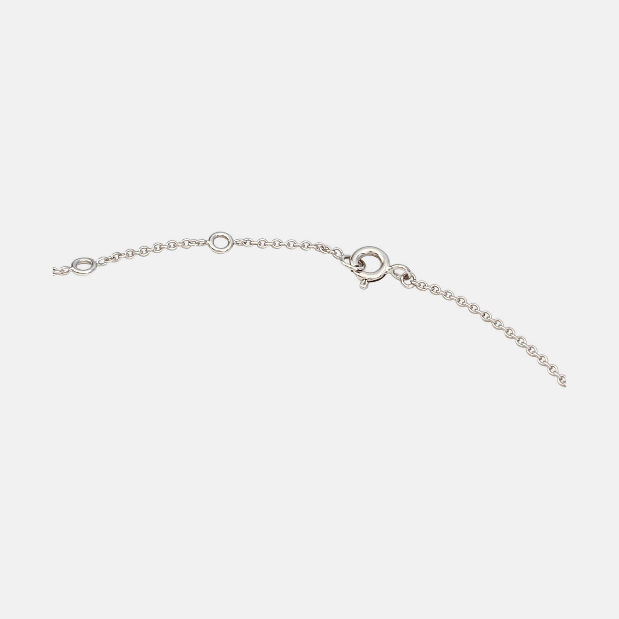Rose Des Vents 18k White Gold Silver Necklace