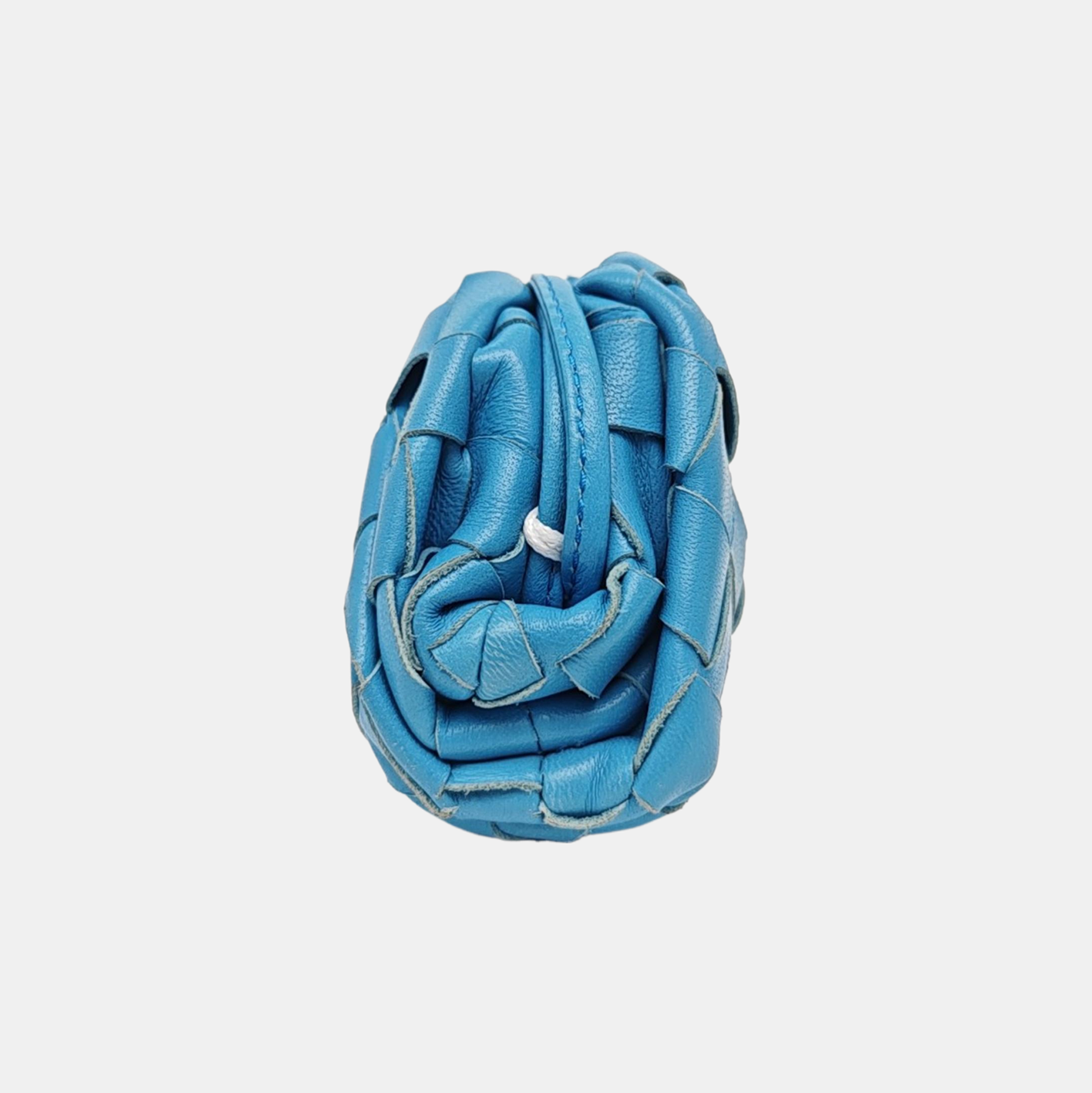 The Pouch Lambskin Blue