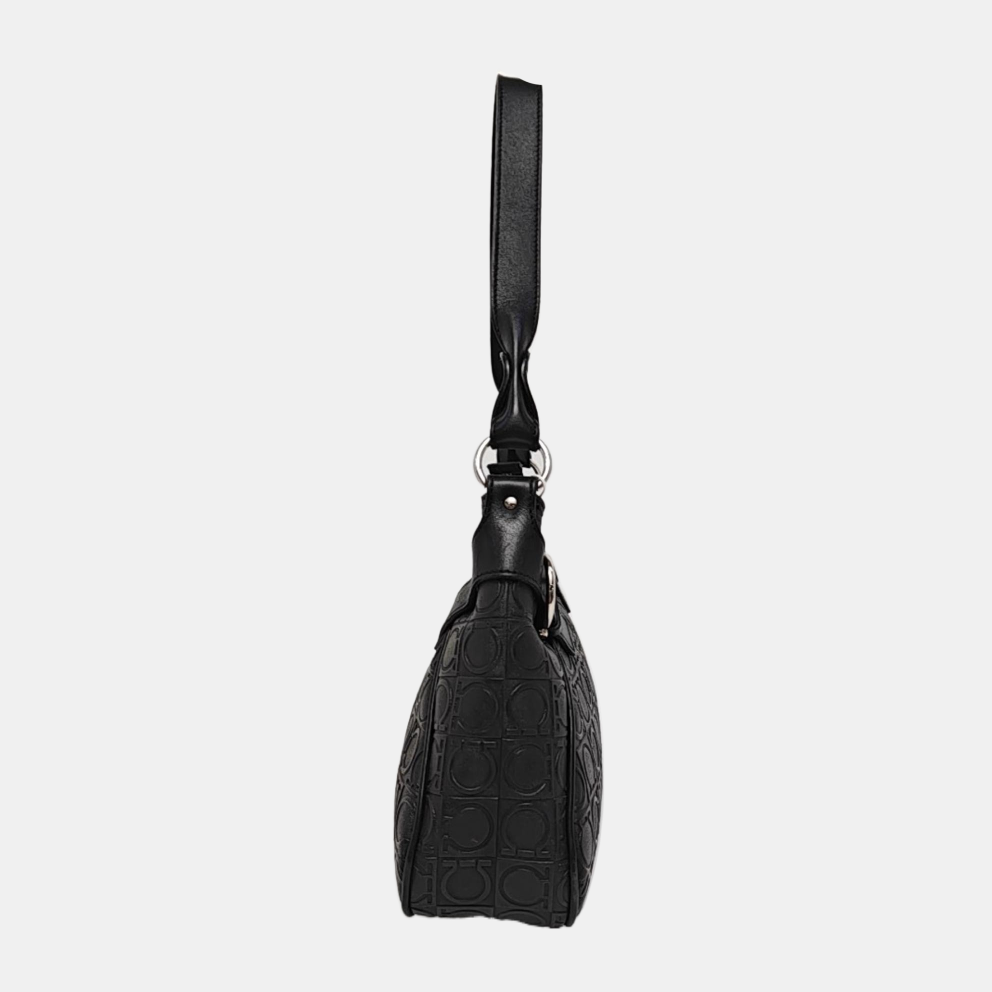 Gancini Leather Black