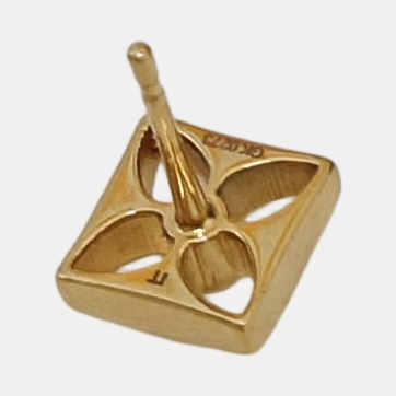 Metal Gold Stud Earrings