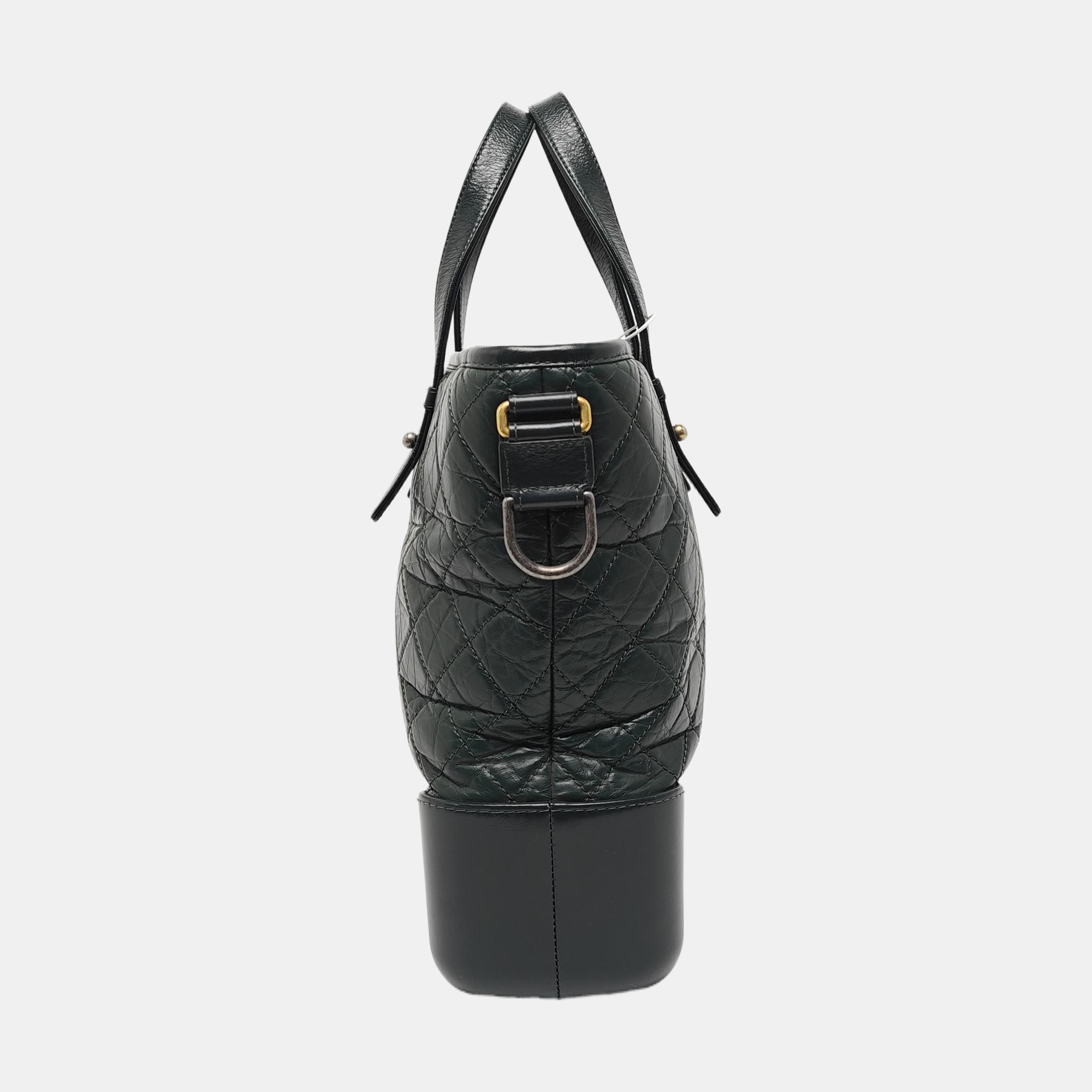 GABRIELLE Medium Quilted Calfskin Green