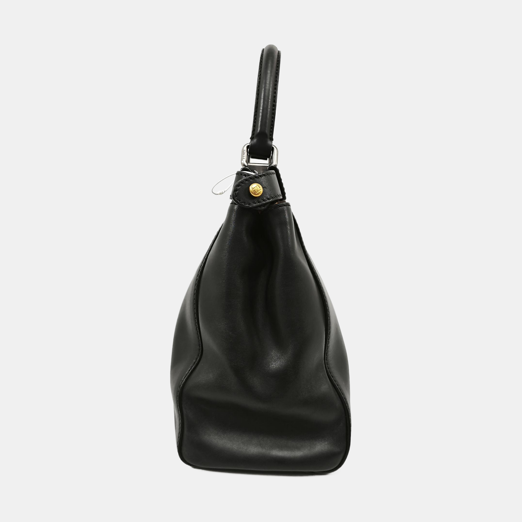 Peekaboo Medium Calfskin Black
