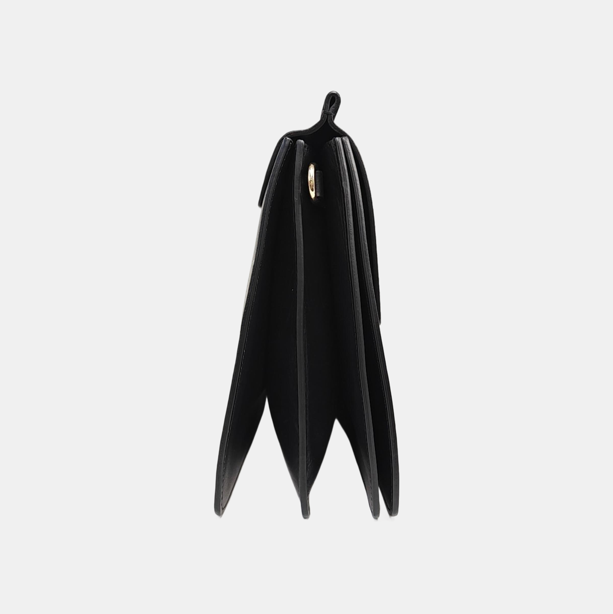 Faye Medium Calfskin Black