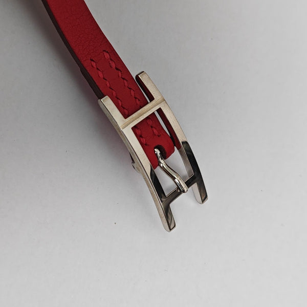 Behapi Metal Red Bangle
