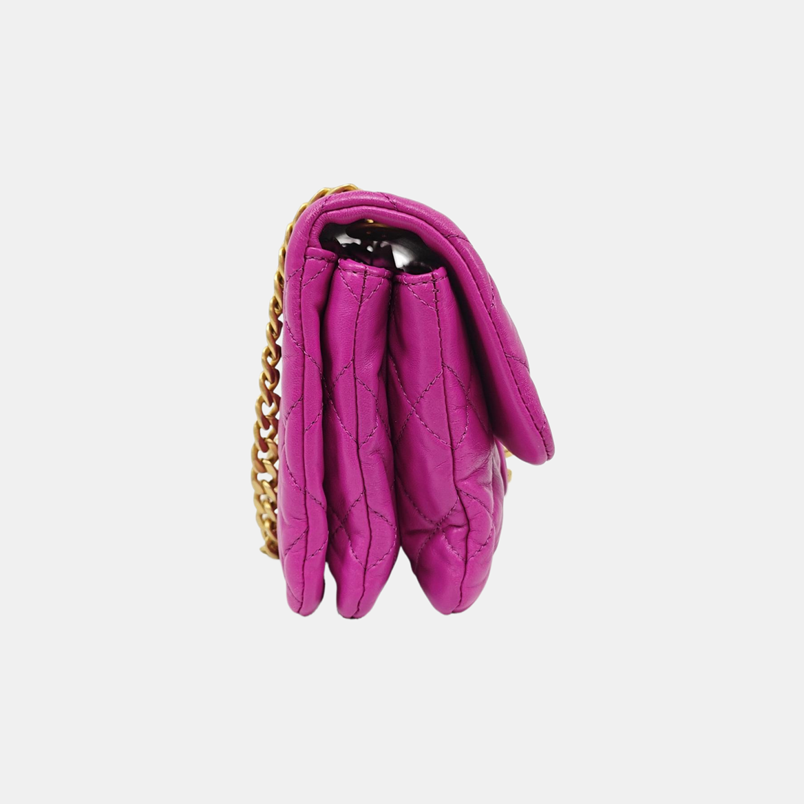 Authenticated pre-owned  CLASSIC FLAP Quilted Lambskin Purple - Shoulder Bag at Looply